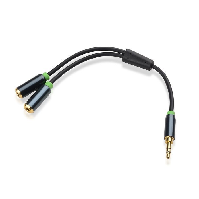 Cable Matters Gold Plated 3.5mm Stereo Splitter in Black 8 Inch N4