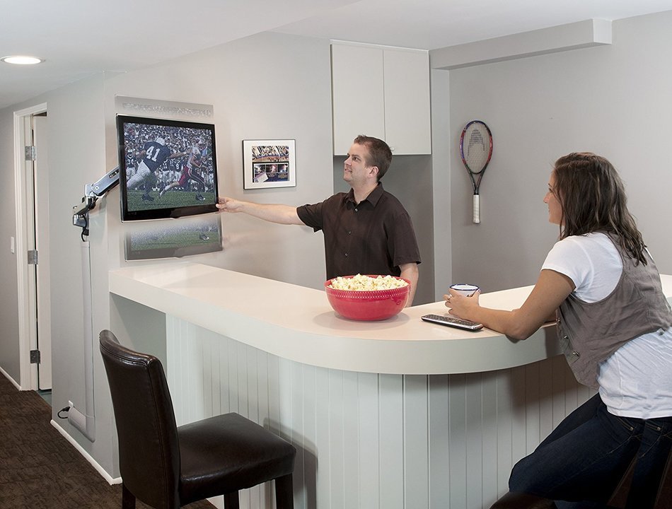 OmniMount PLAY20 Interactive Panel Mount for 19-Inch to 32-Inch TV N45
