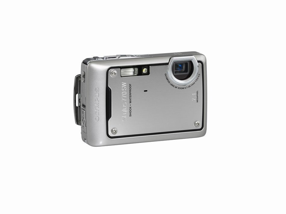 Olympus Stylus 770SW 7.1MP Digital Camera with 3x Optical Zoom (Silver) N2