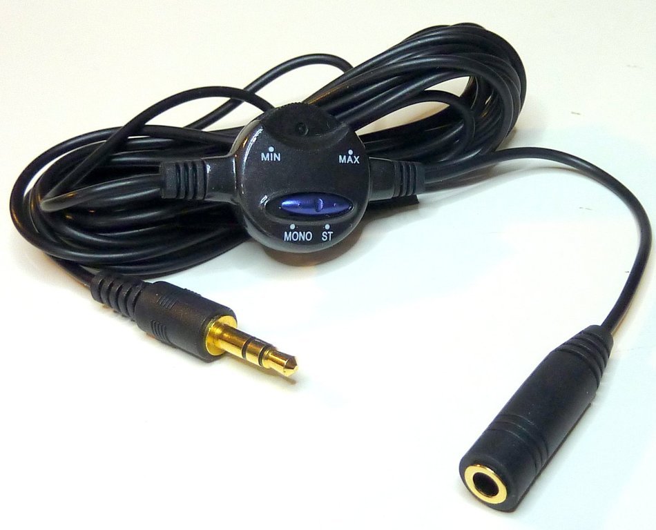 3.5mm Stereo Extension Cord w/ Volume Control & Mono / Stereo Switch - 10' : 70-023 (1)