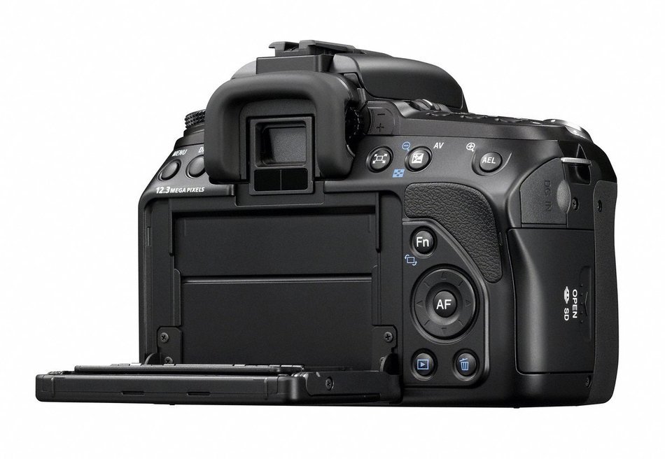 Sony Alpha DSLRA500L 12.3MP Digital SLR Camera with 18-55mm Lens N7