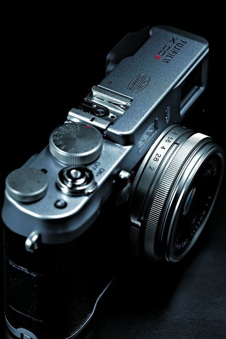Fujifilm X100S 16 MP Digital Camera with 2.8-Inch LCD (Silver) (OLD MODEL) N20