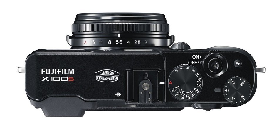 Fujifilm X100S 16 MP Digital Camera with 2.8-Inch LCD (Silver) (OLD MODEL) N21