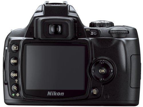 Nikon D40 6.1MP Digital SLR Camera Kit with 18-135mm f/3.5-5.6G ED-IF AF-S DX Zoom-Nikkor Lens N3