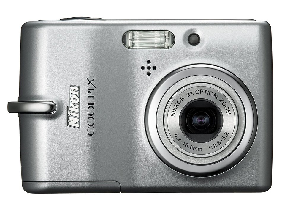 Nikon Coolpix L10 5MP Digital Camera with 3x Optical Zoom N4