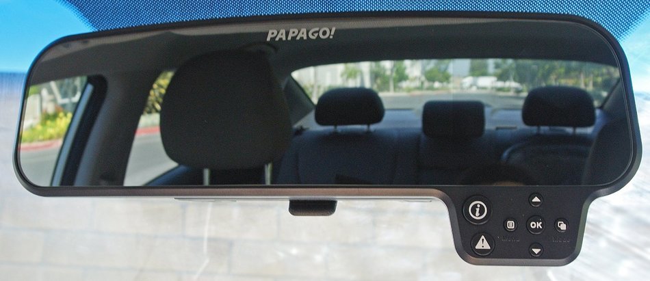 PAPAGO GS272-US GoSafe 272 Ultra Slim Full HD 1080P Dashcam - Replacement for GoSafe 330 (Black) N16