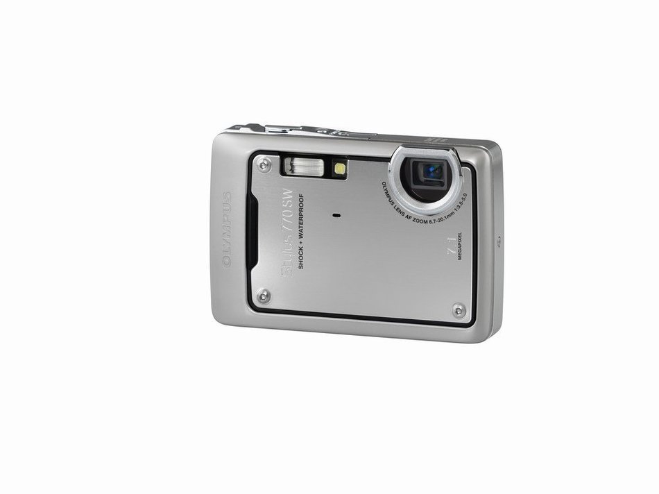 Olympus Stylus 770SW 7.1MP Digital Camera with 3x Optical Zoom (Silver) N5