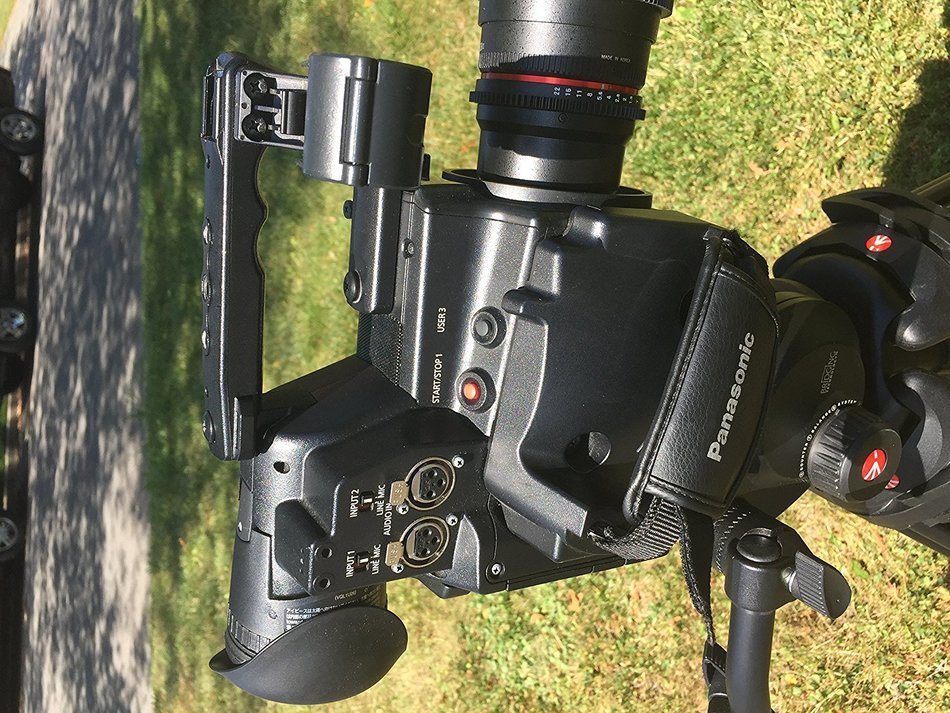 Panasonic AG-AF105A Micro Four Thirds Camcorder, Full HD Progressive Recording And 24PsF 10 bit (AGAF100A) N2