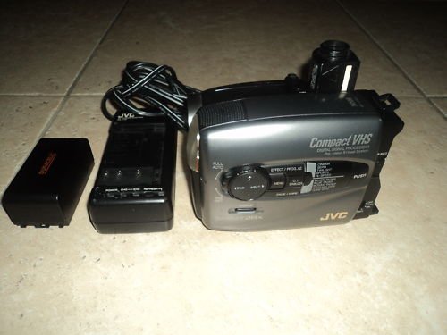 JVC GR-AXM310 Compact VHS Camcorder