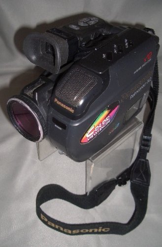 Panasonic Palmcorder IQ Camcorder VHS-C (PV-IQ405D)