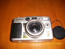 Panasonic Lumix DMC-LC5S 4MP Digital Camera w/ Leica Lens and 3x Optical Zoom, Silver (CAMERA ONLY) N3
