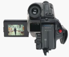 Sony CCDTRV43 18x Optical Zoom 330x Digital Zoom Hi8 Camcorder (Discontinued by Manufacturer) N2