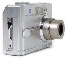 Konica Minolta Dimage E500 5MP Digital Camera 3x Optical Zoom N2