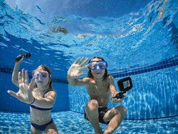 GoPro HERO5 Black w/ Head Strap and Memory Card N3