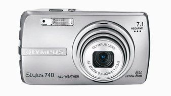 Olympus Stylus 740 7.1MP Digital Camera with Digital Image Stabilized 5x Optical Zoom (Silver) N6