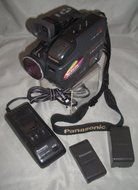 Panasonic Palmcorder IQ Camcorder VHS-C (PV-IQ405D) N3