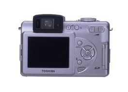 Toshiba PDR-M500 2MP Digital Camera w/ 10x Optical Zoom N2