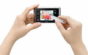 Sony T Series DSC-T99/V 14.1 Megapixel DSC Camera with Super HAD CCD Image Sensor (Violet) N2