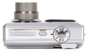 Konica Minolta Dimage E500 5MP Digital Camera 3x Optical Zoom N3