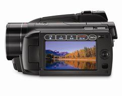 Canon VIXIA HG21 AVCHD 120 GB HDD Camcorder with 12x Optical Zoom N3