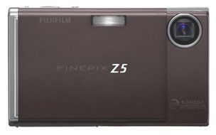 Fujifilm Finepix Z5fd 6.3MP Digital Camera with 3x Optical Zoom (Wine Red) N7