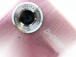 SVP MP300 HD MP3 Player and Pocket HD Video Pink Camera with YouTube Software N5