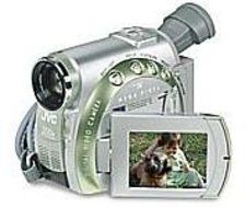 JVC GRD200 MiniDV 1.33 Megapixel Camcorder w/10x Optical Zoom (Discontinued by Manufacturer) N5