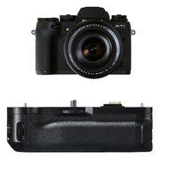 Fujifilm X-T1 w/ XF18-135 Kit + Vertical Hand Grip