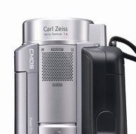 Sony DCR-SR220 4MP 60GB Hard Drive Handycam Camcorder with 15x Optical Image Stabilized Zoom (Discontinued by... N4
