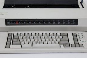 IBM Lexmark Wheelwriter 15 Professional Typewriter - Wide Carriage - Reconditioned N2