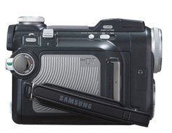 Samsung SCD6040 DuoCam MiniDV Camcorder w/10x Optical Zoom &amp; 4.1 MP Digital Still Camera (Discontinued by Manufacturer) N2