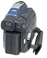 JVC GR-D72 MiniDV Digital Camcorder w/16x Optical Zoom (Discontinued by Manufacturer) N8