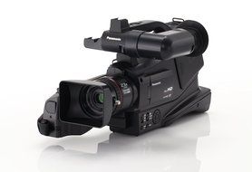Panasonic AG-AC7PJHD/SD AVCHD CAMCORDERVideo Camera with 23x Optical Zoom with 3.46-Inch LCD(Black) (Discontinued... N2