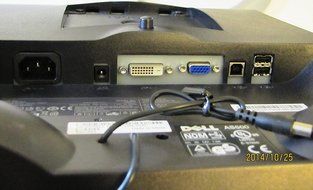 19&quot; Dell 1905FP DVI LCD Monitor (Black/Silver) - GRADE B