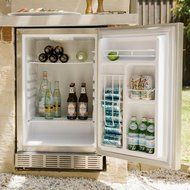 Coyote 21-inch 4.1 Cu. Ft. Right Hinge Outdoor Stainless Steel Compact Refrigerator - Cbir N2