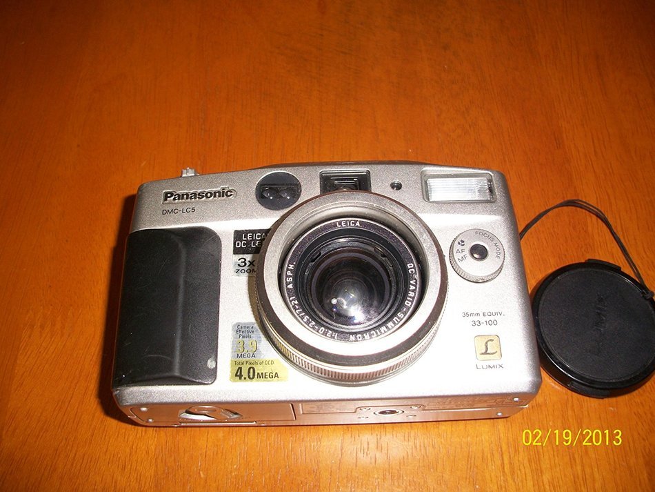 Panasonic Lumix DMC-LC5S 4MP Digital Camera w/ Leica Lens and 3x Optical Zoom, Silver (CAMERA ONLY) N3