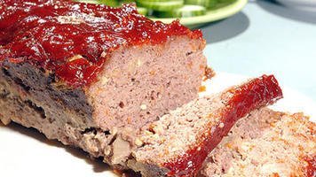 The Perfect Lift & Serve Meatloaf Pan N4