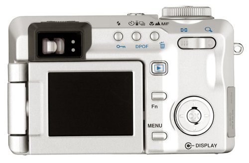 Pentax Optio 750Z 7MP Digital Camera with 5x Optical Zoom N4