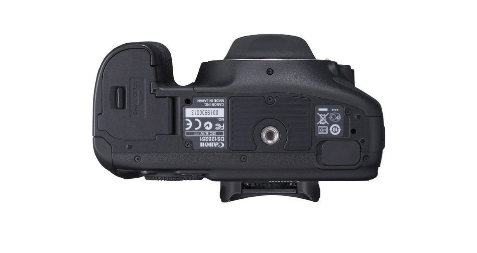 EOS 7D 18MP Digital SLR Camera N5