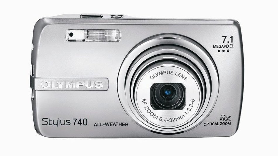 Olympus Stylus 740 7.1MP Digital Camera with Digital Image Stabilized 5x Optical Zoom (Silver) N6