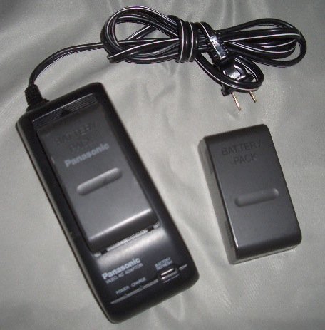 Panasonic Palmcorder IQ Camcorder VHS-C (PV-IQ405D) N4