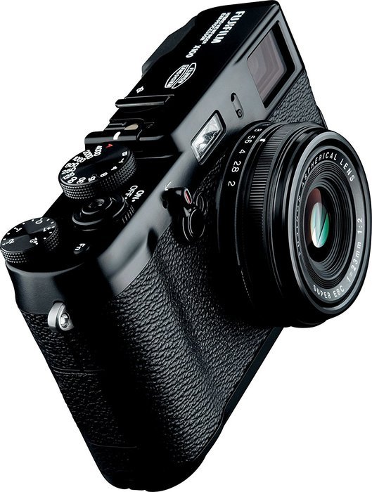 Fujifilm X100 12.3 MP APS-C CMOS EXR Digital Camera with 23mm Fujinon Lens and 2.8-Inch LCD