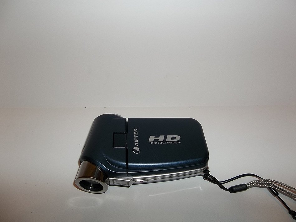 Aiptek V5V High Definition 720p Digital Camcorder