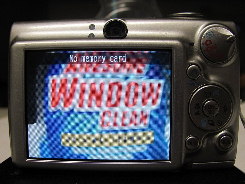 Canon PowerShot SD550 7.1 MP Digital Camera - Silver N9