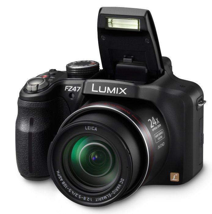 Panasonic Lumix DMC-FZ47K 12.1 MP Digital Camera with 24xOptical Zoom - Black (OLD MODEL) N11