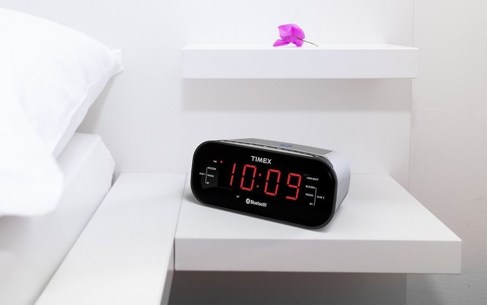 Timex Dual Alarm Radio Alarm Clock, Black (T332SC) N3