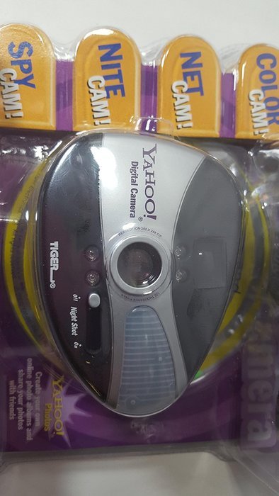 Yahoo! Digital Camera N2