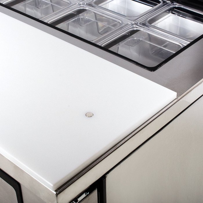 True TSSU-60-16 60" 2 Door Refrigerated Sandwich Prep Table | (16) 1/6 Pan Capacity N3