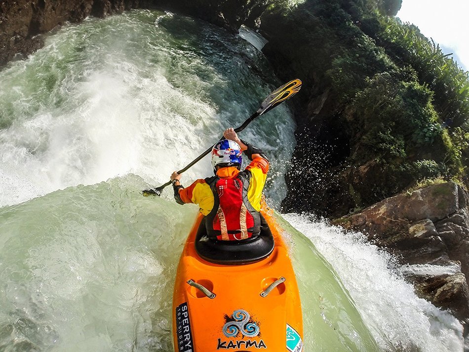 GoPro Hero+ w/ AmazonBasics Headstrap and SD Card N6