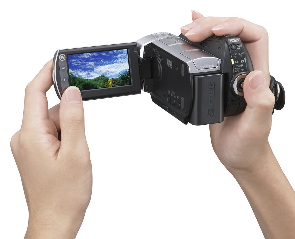 Sony DCRSR65 1MP 40GB Hard Drive Handycam Camcorder with 25x Optical